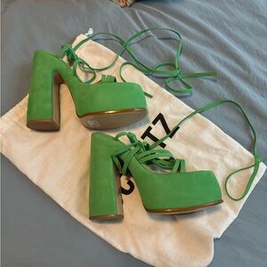 NWT Schutz Sandals